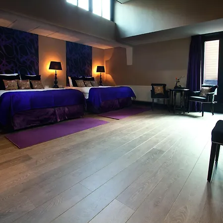 Sebastians 4*