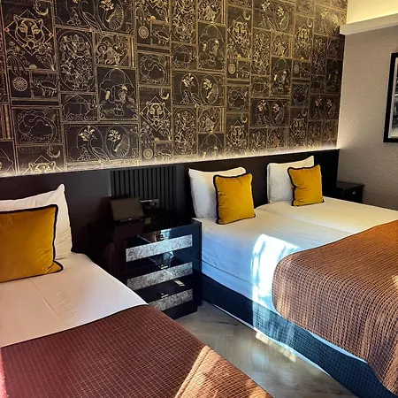Hotel Sebastians