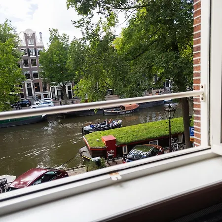Hotel Sebastians