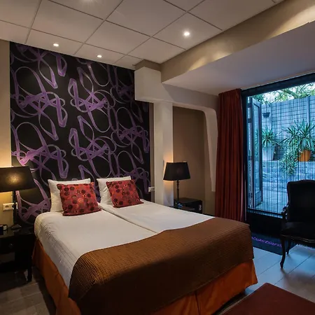 Hotel Sebastians